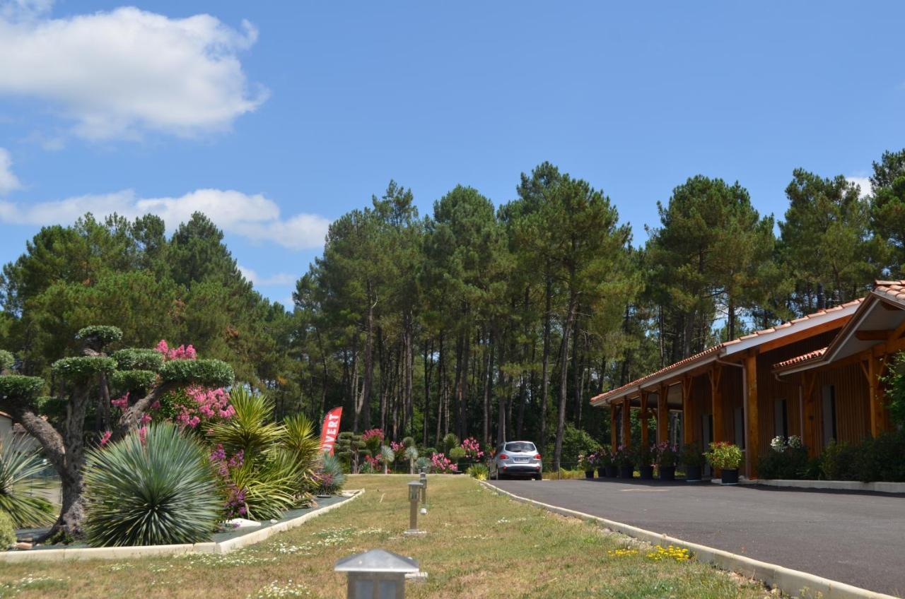 L'Hotel Du Lac Casteljaloux Εξωτερικό φωτογραφία